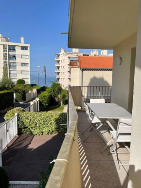 Magnifique appartement climatisé de 87m², à 100m de la plage